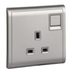 13A 250V 1Gang switched socket,Aluminium Silver